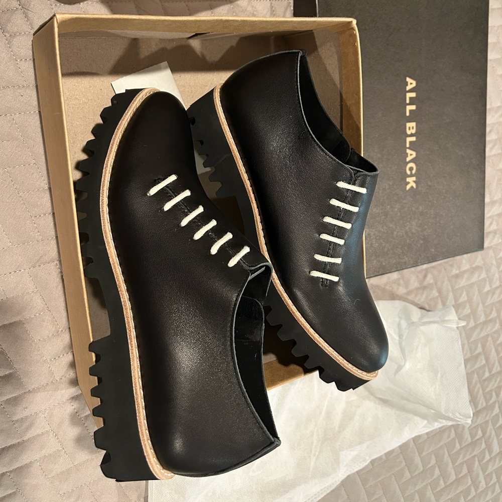 All Black Footwear Side Cord women’s black leather new shoes size 39
